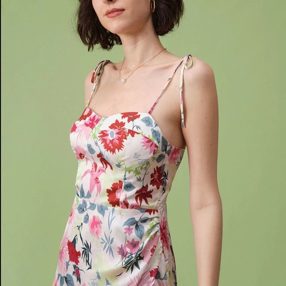 Rihoas Floral Midi Dress with slit - small NWT - Picture 2 of 6